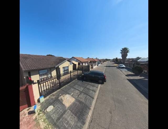 2 BEDROOM HOUSE FOR SALE IN KARENPARK